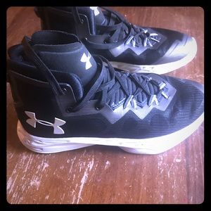 Under Armour Basketball shoes